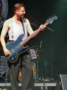 Le rock belge déplore le décès de Lenn Dauphin.
