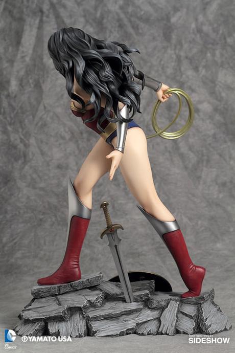Figurine – Fantasy Figure Gallery DC Comics: Wonder Woman par Luis Royo Figurine – Fantasy Figure Gallery DC Comics: Wonder Woman par Luis Royo