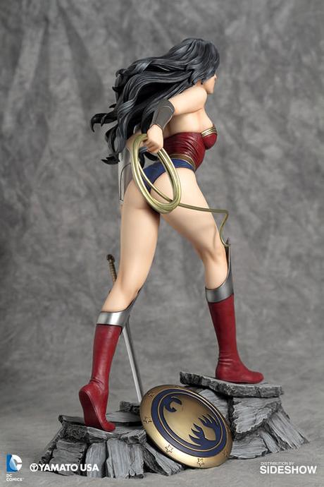 Figurine – Fantasy Figure Gallery DC Comics: Wonder Woman par Luis Royo Figurine – Fantasy Figure Gallery DC Comics: Wonder Woman par Luis Royo