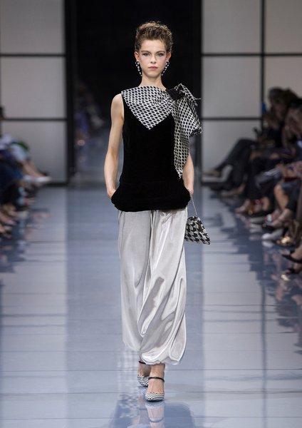 Giorgio Armani Privé, Haute Couture, automne/hiver 2016-17 fswpa95.28fr