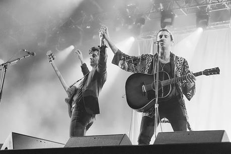 Rock en Seine 2016 : résumé en images rock-en-seine-2016-folkr-victor-picon-the-last-shadow-puppets-6794