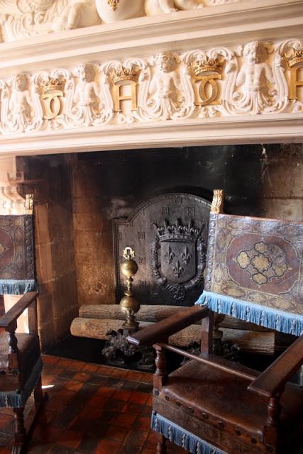 Les niçois au Puy-du-Fou et aux Chateaux de la Loire (2/2) Les niçois au Puy-du-Fou et aux Chateaux de la Loire (2/2)