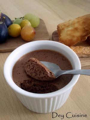 Mousse au chocolat au jus de pois chiche! (sans lait ni crème ni oeuf!)