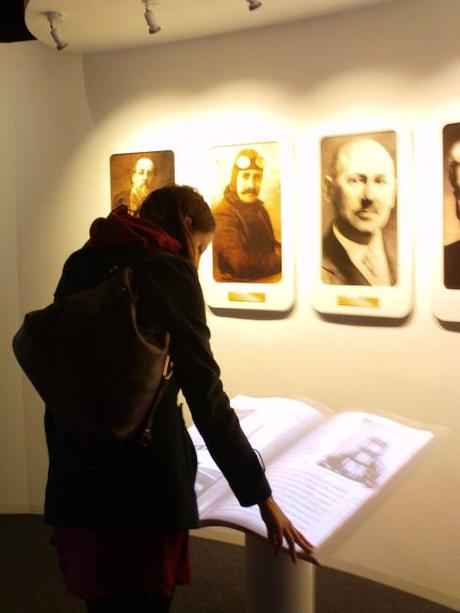 On a tenté pour vous… un voyage dans l’espace ! livre-interactif