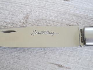 Un deuxième couteau Sauveterre Un deuxième couteau Sauveterre