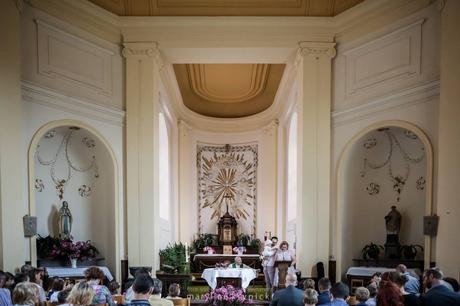 Autour de Rose bapteme-rose-eglise2