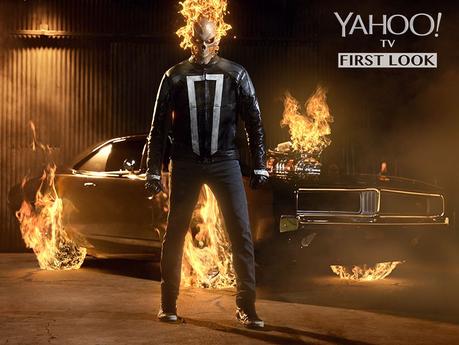 Le Ghost Rider nous montre son crâne (en feu) Le Ghost Rider nous montre son crâne (en feu)