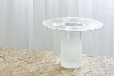 Vase Fall la fleur en valeur par Rémi Casado Vase-Fall-fleur-valeur-Rémi-Casado-6