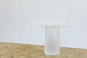 Vase Fall la fleur en valeur par Rémi Casado Vase-Fall-fleur-valeur-Rémi-Casado-2