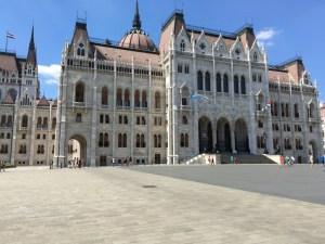 Sziget Festival 2016 : visite de la ville de Budapest et présentation du festival Guillaume Ghrenassia www.ghrenassia.com sziget festival 2016 luxsure magazine (17)