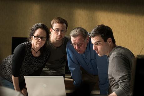 SNOWDEN - Le nouveau Oliver Stone avec Joseph Gordon-Levitt et Shailene Woodley - Au Cinéma le 1er Novembre 2016 SNOWDEN - Le nouveau Oliver Stone avec Joseph Gordon-Levitt et Shailene Woodley - Au Cinéma le 1er Novembre 2016