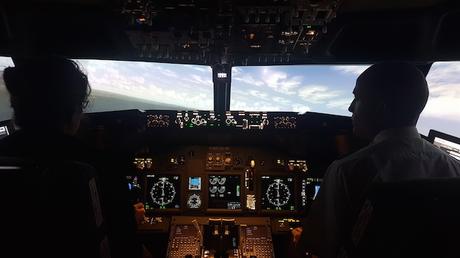 J’ai testé le simulateur de vol AviaSim ! test-aviasim-avis-1