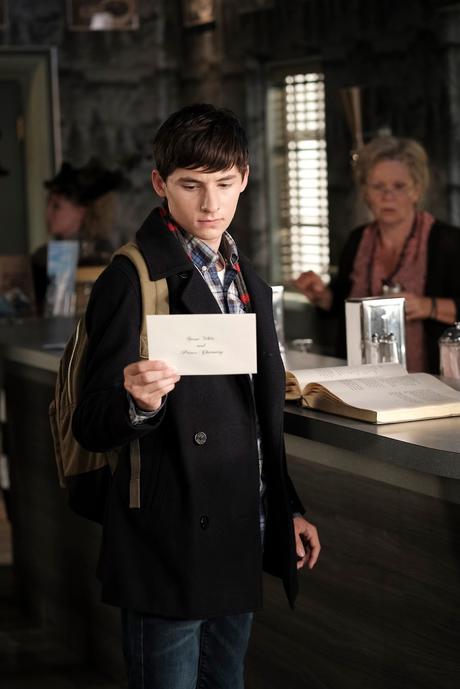 Once Upon Time Synopsis photos promos l'épisode 6.02 Bitter Draught