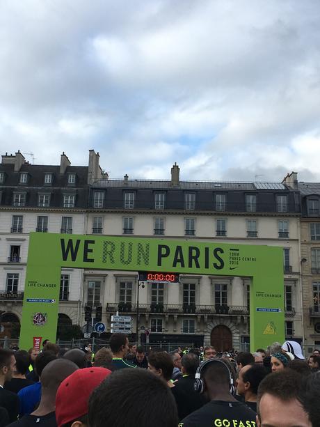 C’est l’heure du débriefing : j’étais au départ de la treizième édition du 10 km Paris Centre C’est l’heure du débriefing : j’étais au départ de la treizième édition du 10 km Paris Centre