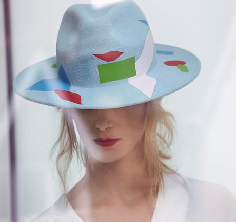 CHAPEAUX : Laura Apsit Livens Laura-Apsit-Livens-6