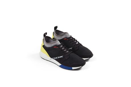 Le Coq Sportif x Look Capsule Collection Le Coq Sportif x Look Omicron Shifter XT
