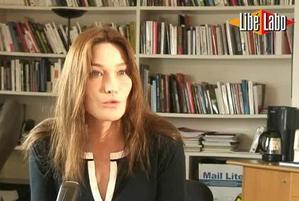 Carla Bruni-Sarkozy dans Libération