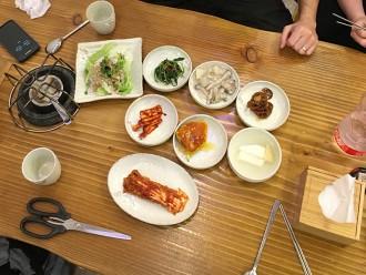Banchan coréens (dont le fameux kimchi)