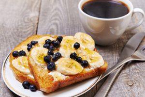 breakfast with toast