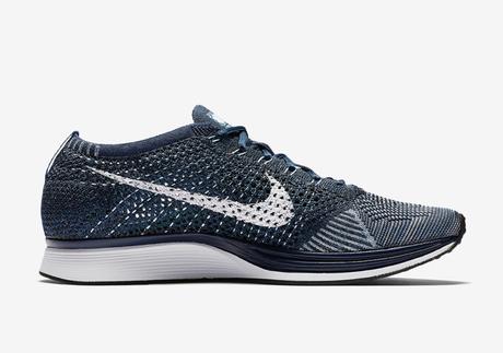 Nike Flyknit Racer Blue Tint