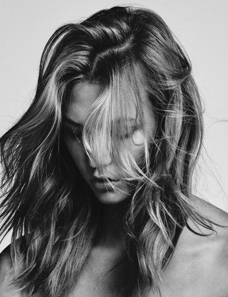 Karlie Kloss par Chris Colls vogue-mexico-october-2016-karlie-kloss-by-chris-colls-folkr-mode-photo-blog-09