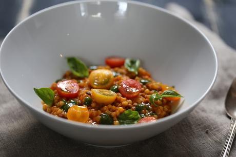 risotto, fregola sarde , tomates , pesto 