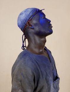 Charles Freger et les hommes en bleu - asafos du Togo