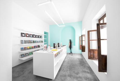 conseilsdeco-libreria-conarte-voute-bois-hacienda-librairie-architectes-interieur-anagrama-estudio-tampiquito-03