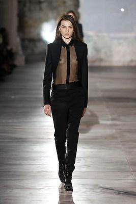Saint Laurent, SS17 Collection by Anthony Vaccarello 16