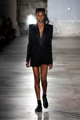 Saint Laurent, SS17 Collection by Anthony Vaccarello 21