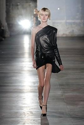 Saint Laurent, SS17 Collection by Anthony Vaccarello 30