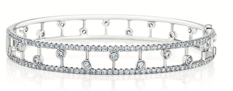 DE BEERS, DES NOUVEAUTÉS ÉTINCELANTES POUR LA SAISON DES FÊTES capture-decran-2016-10-17-a-12-45-46