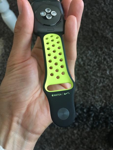 L’Apple Watch Nike+ 42 mm : découvrez quelques photos avant le test complet ! L’Apple Watch Nike+ 42 mm : découvrez quelques photos avant le test complet !