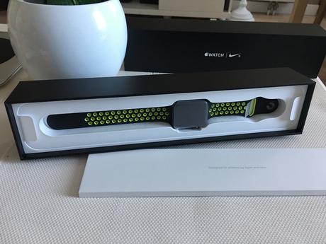 L’Apple Watch Nike+ 42 mm : découvrez quelques photos avant le test complet ! L’Apple Watch Nike+ 42 mm : découvrez quelques photos avant le test complet !