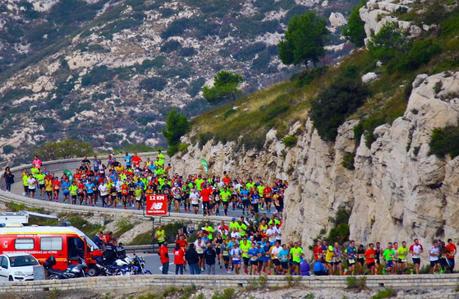 C’est l’heure du débriefing : j’étais au départ des 20 km de Marseille-Cassis! C’est l’heure du débriefing : j’étais au départ des 20 km de Marseille-Cassis!