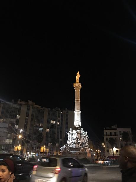 C’est l’heure du débriefing : j’étais au départ des 20 km de Marseille-Cassis! C’est l’heure du débriefing : j’étais au départ des 20 km de Marseille-Cassis!