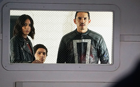 Audiences US Mardi 1/11 : Agents of SHIELD stable, The Flash en baisse ! Audiences US Mardi 1/11 : Agents of SHIELD stable, The Flash en baisse !