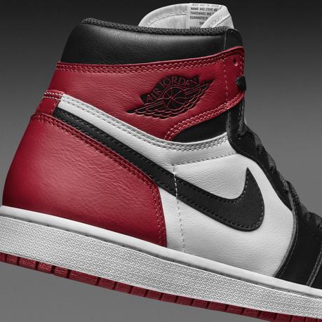 L’histoire de Air Jordan 1 Retro Hi OG Black Toe L’histoire de Air Jordan 1 Retro Hi OG Black Toe