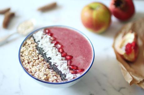 Smoothie bowl pomme-grenade Smoothie bowl pomme-grenade