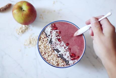 Smoothie bowl pomme-grenade Smoothie bowl pomme-grenade