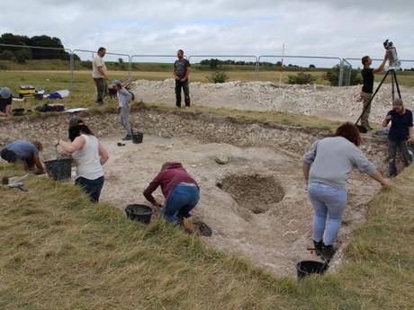 Une ancienne structure découverte sur le site de Durrington Walls près de Stonehenge