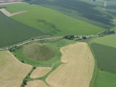 Une ancienne structure découverte sur le site de Durrington Walls près de Stonehenge