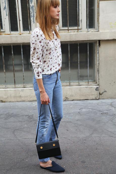 FLOWERS & DENIM FLOWERS & DENIM
