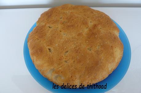 pain d'épeautre à la cocotte pain d'épeautre à la cocotte