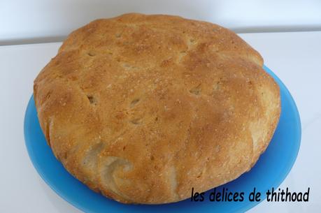 pain d'épeautre à la cocotte pain d'épeautre à la cocotte
