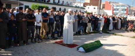 Marée humaine d’indignation après la mort atroce de Mouhcine Fikri Marée humaine d’indignation après la mort atroce de Mouhcine Fikri