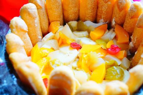 Charlotte aux fruits au sirop & au mascarpone Charlotte aux fruits au sirop & au mascarpone