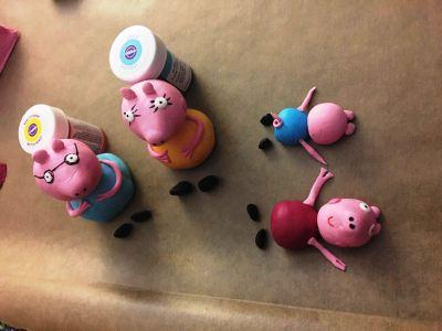 Un anniversaire Peppa Pig pour votre petit bout! Figurines en pâte à sucre