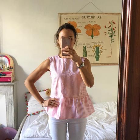 Couture: un coin à moi. Couture: un coin à moi.