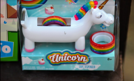 Des licornes pour Noël avec cadeaux folies blog-nantes-cadeau-folies